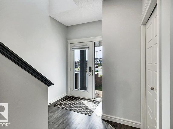 5th image of 34 Juneau Way