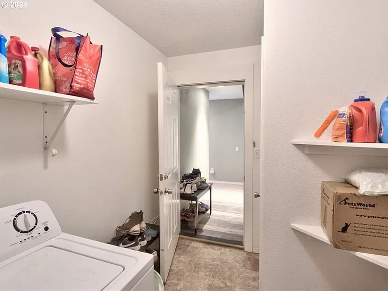 309 W Sherman St #A — Photo 22