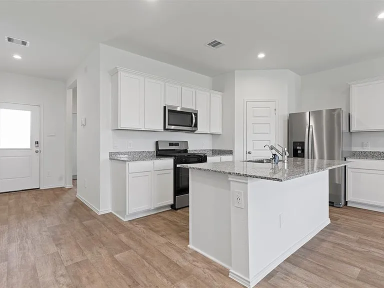 7319 Audubon Russet Dr — Photo 2