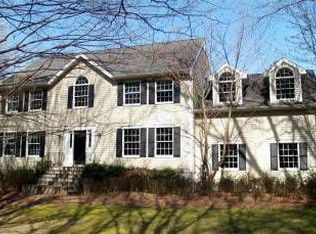 228 N Salem Rd, Ridgefield, CT 06877