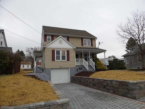 3rd image of 473 Russell Ave