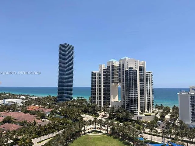 19370 Collins Ave #Penthouse 3 — Photo 7