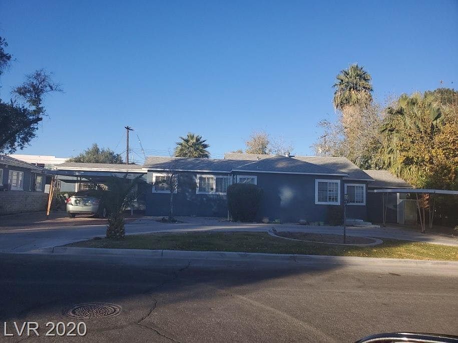 2nd image of 815 Park Paseo