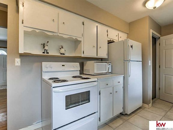 5th image of 6033 S 42nd St