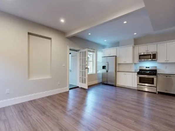 147 Cottage St #1, Boston, MA 02128