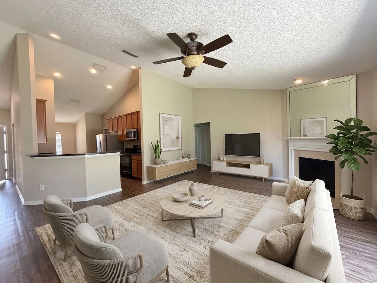 Westside Renovated Home — Photo 4