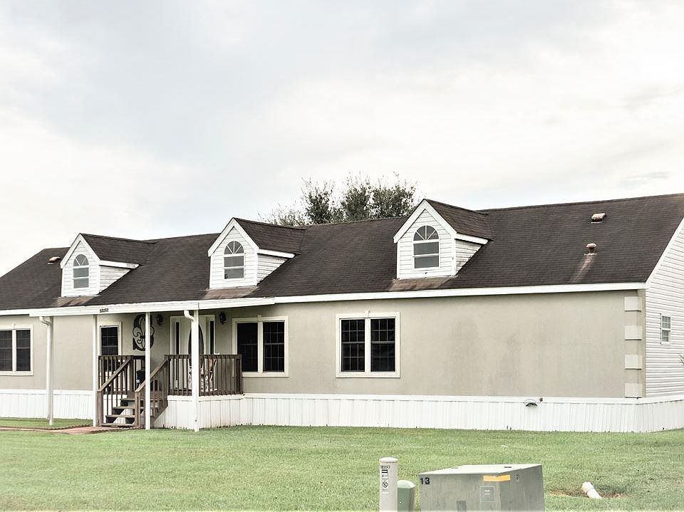 1st image of 32257 Lockslie Dr