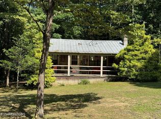 170 Valley Loop Rd, Crossville, TN 38572