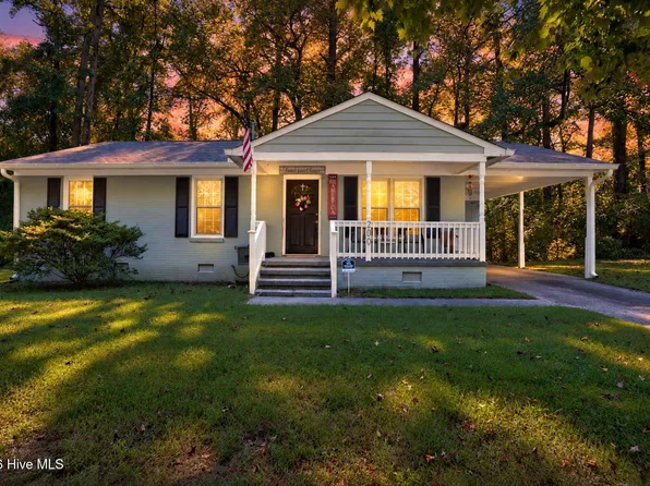 200 Geddie Avenue, Princeville, NC 27886