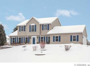 705 Northbrook Way, Webster, NY 14580