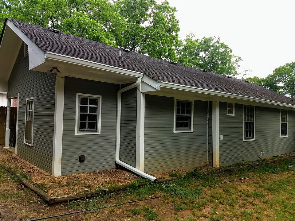 2nd image of 3257 Westview St