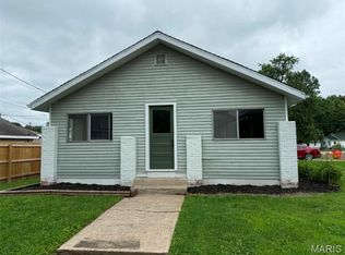 129 N Hudson St, Vandalia, IL 62471
