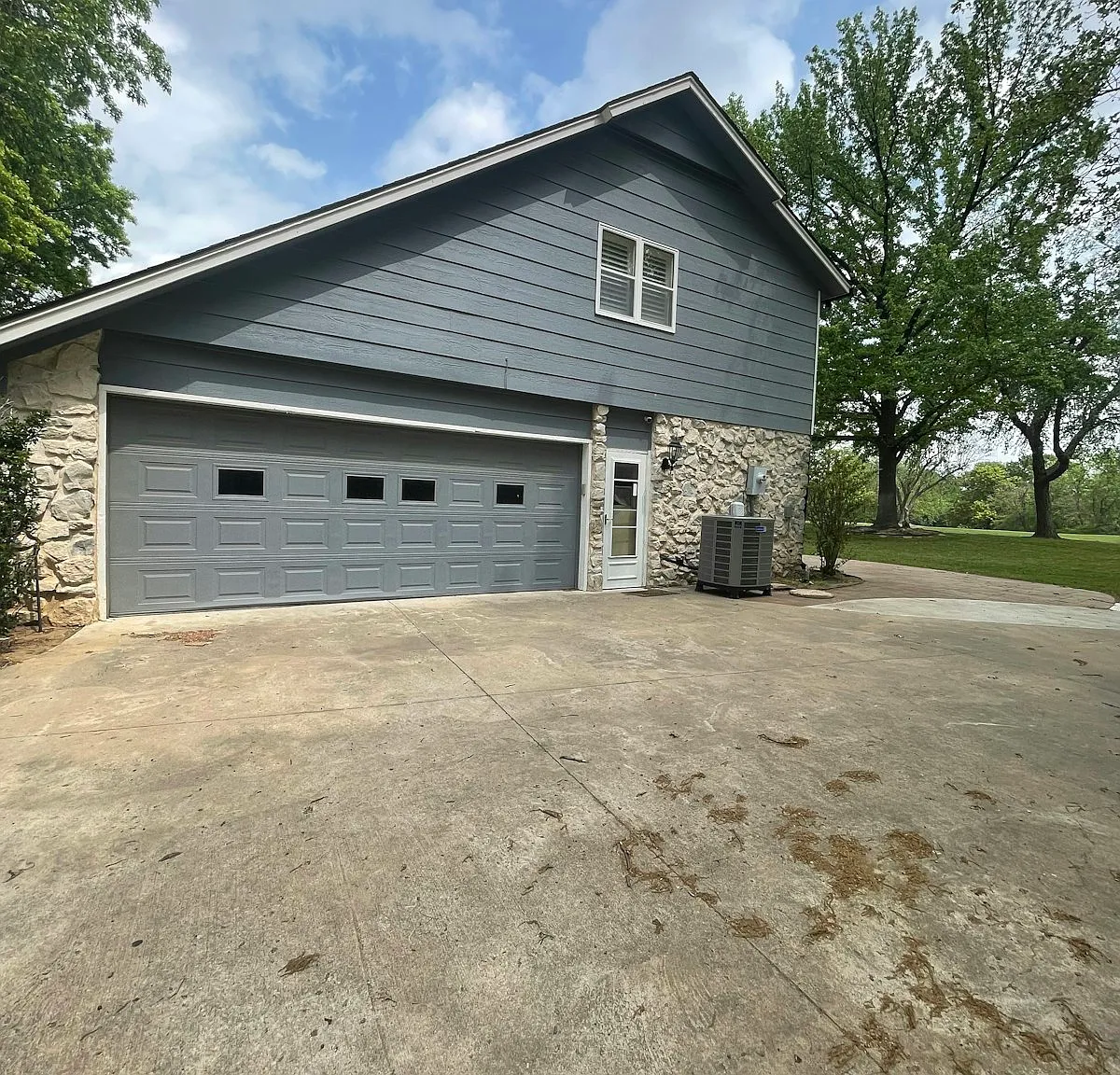 503 Fairway Drive, Unit 3 — Photo 2
