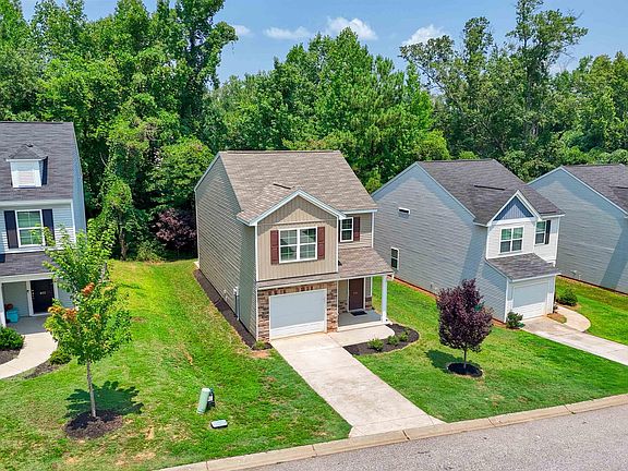 3rd image of 648 Millsgate Cir