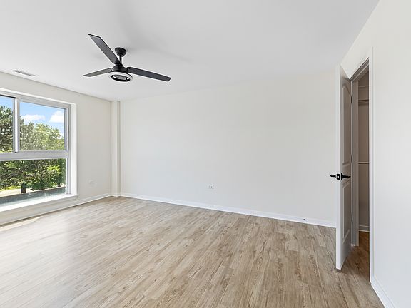 2nd image of 200 Park Ave APT 435