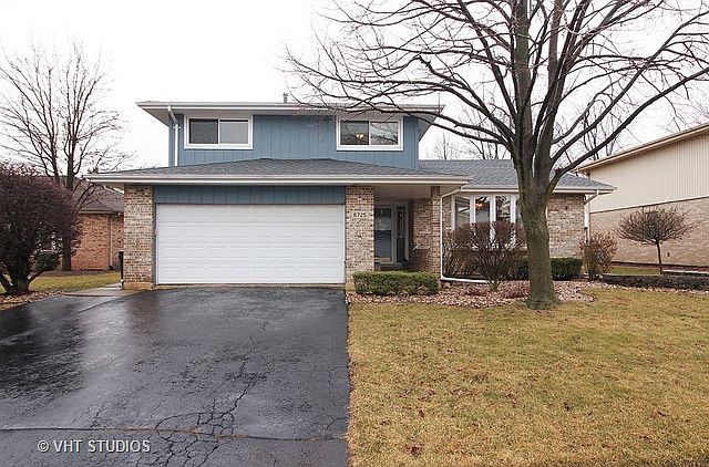 1st image of 8725 Carriage Ln