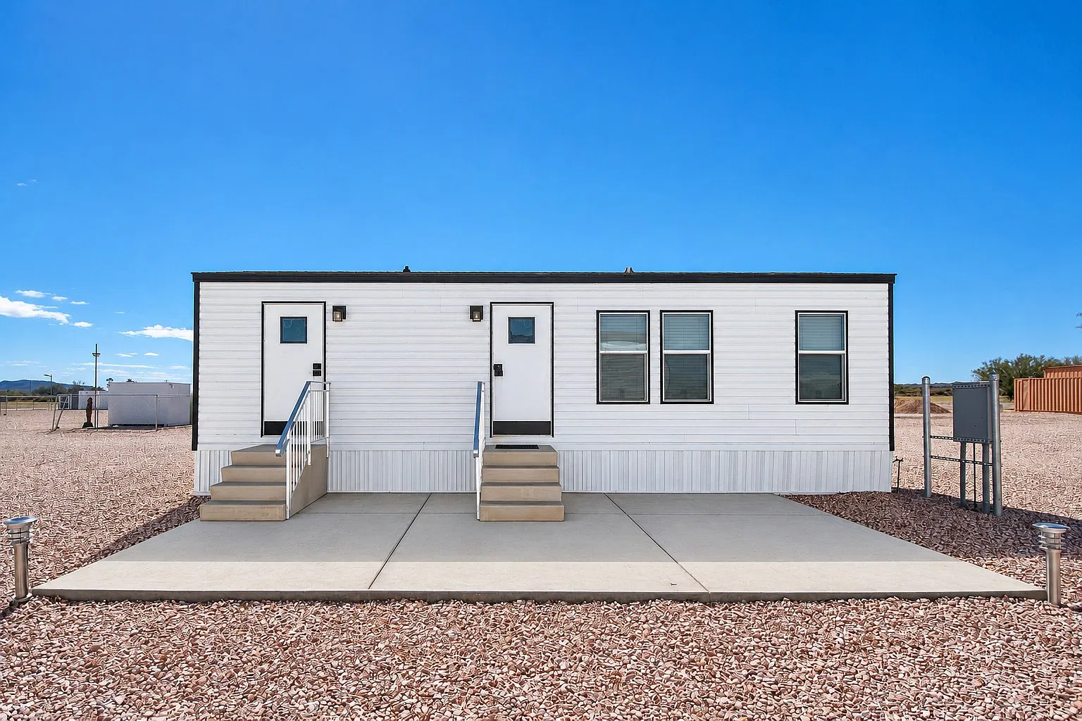 2 bed, $1,595 — Photo 1
