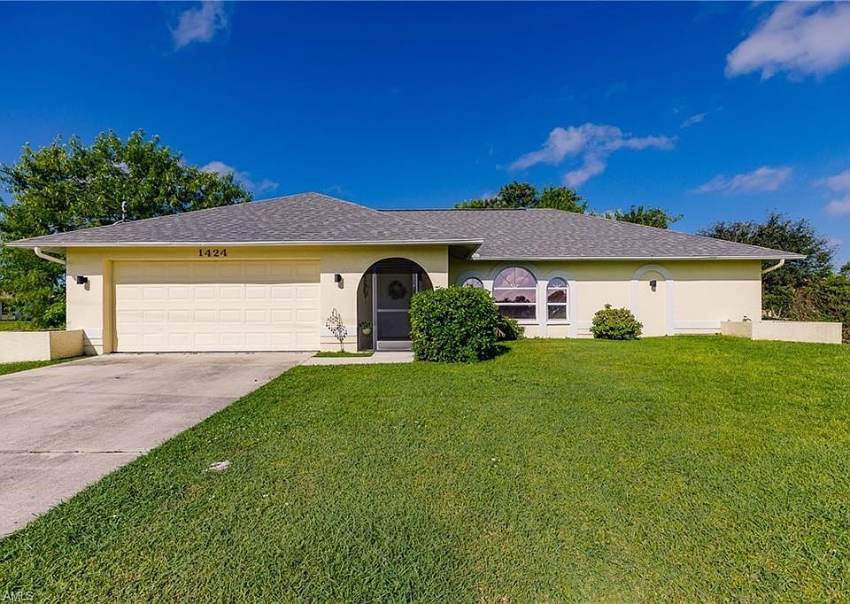 1st image of 1424 NW 12th Pl