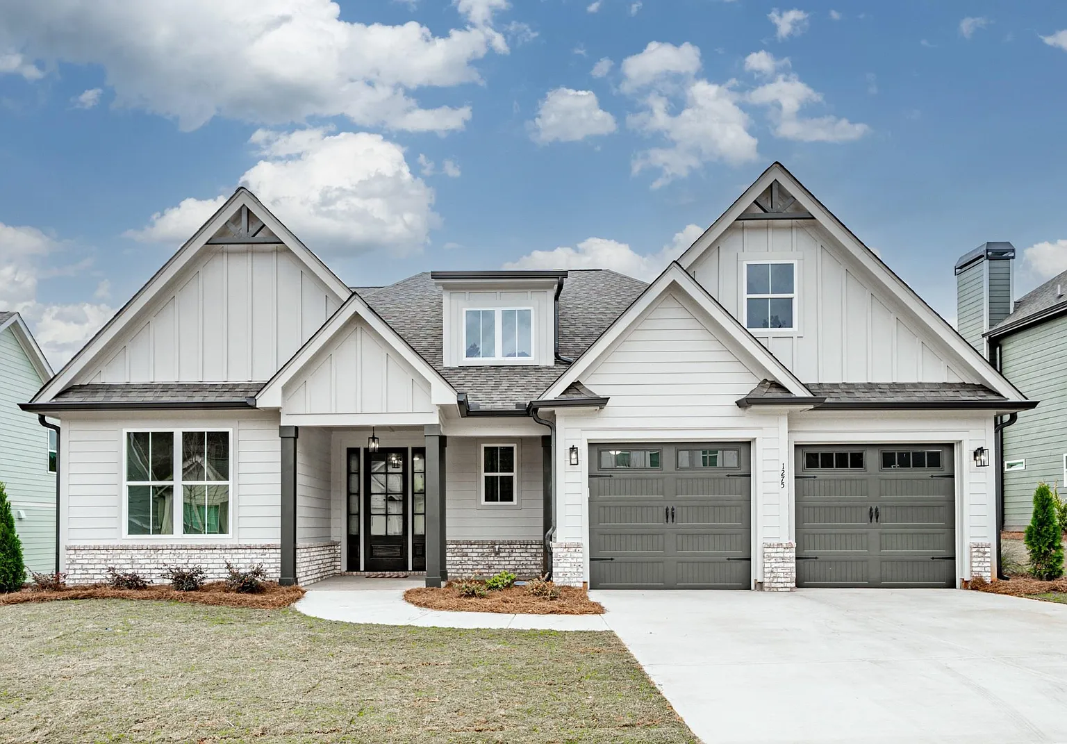 1275 Legend Dr photo 1
