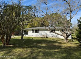 308 Mccabe Road, Morehead City, NC 28557