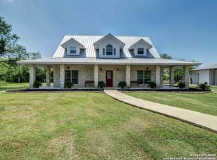 3104 County Road 4516, Hondo, TX 78861
