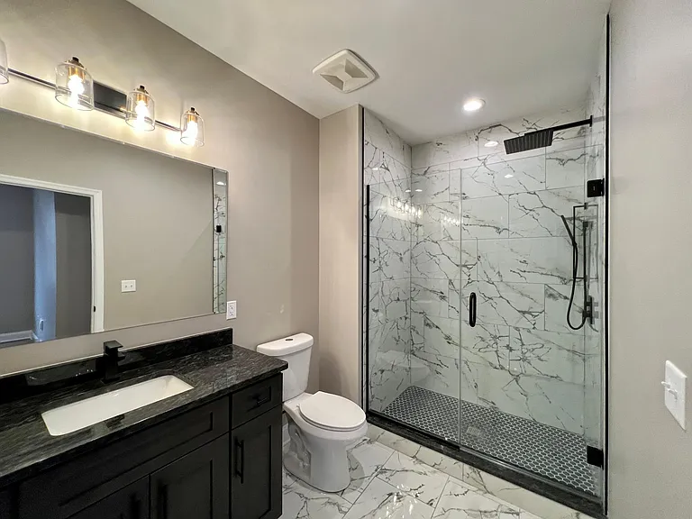 33 E Northampton St #301 — Photo 3
