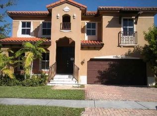 15541 SW 30th St, Miami, FL 33185