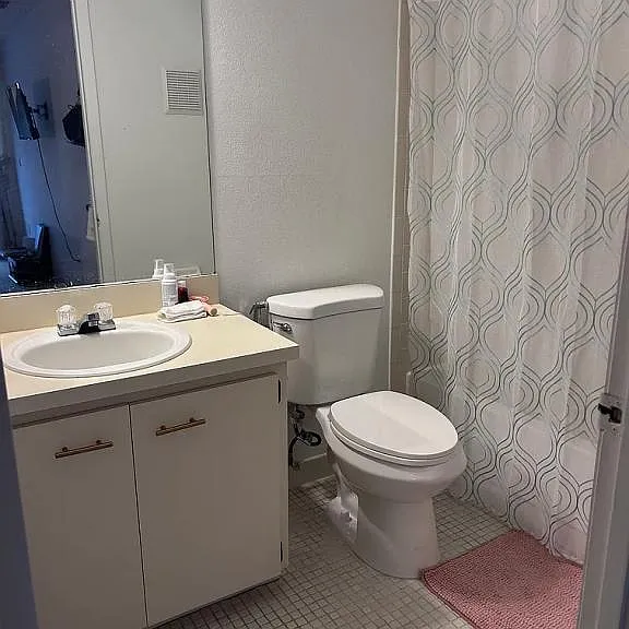 6002 Laketree Ln #G — Photo 8