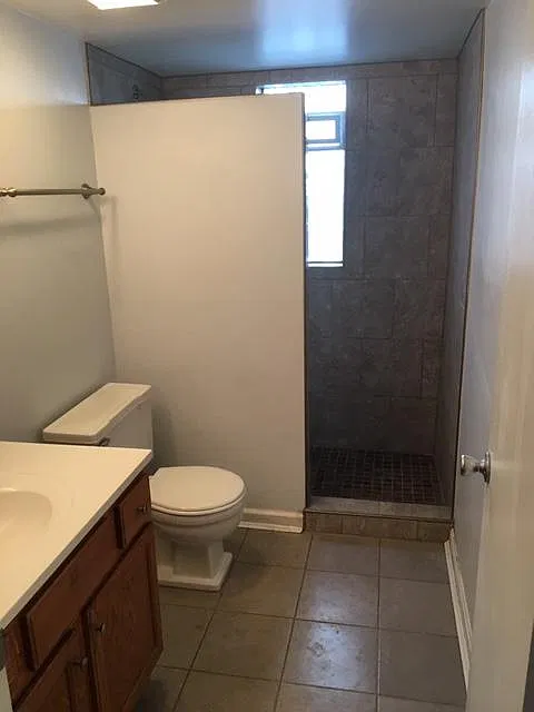Studio, 425 sqft, $850 — Photo 3
