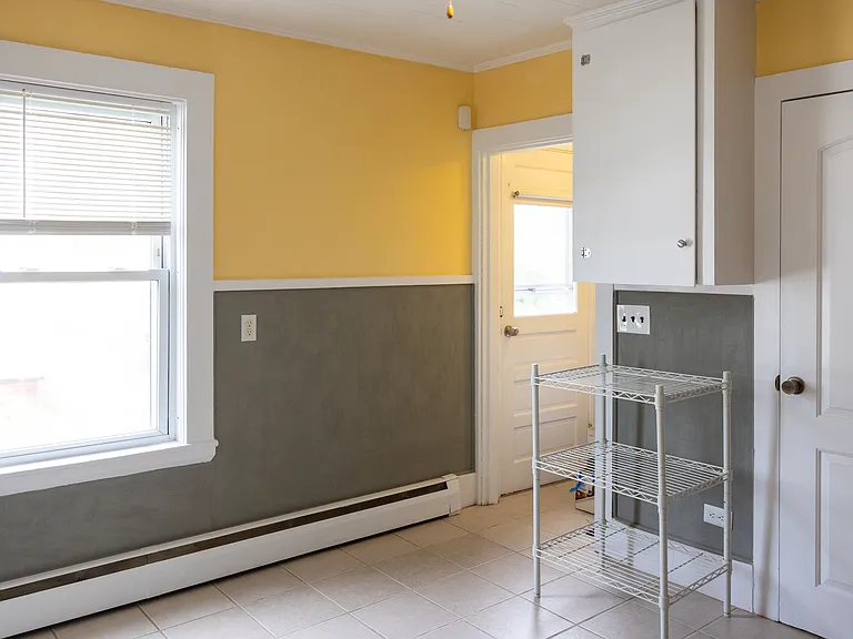 32 Stevens Ave #1 — Photo 14