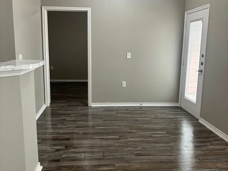 Solaris Ranch — Photo 8