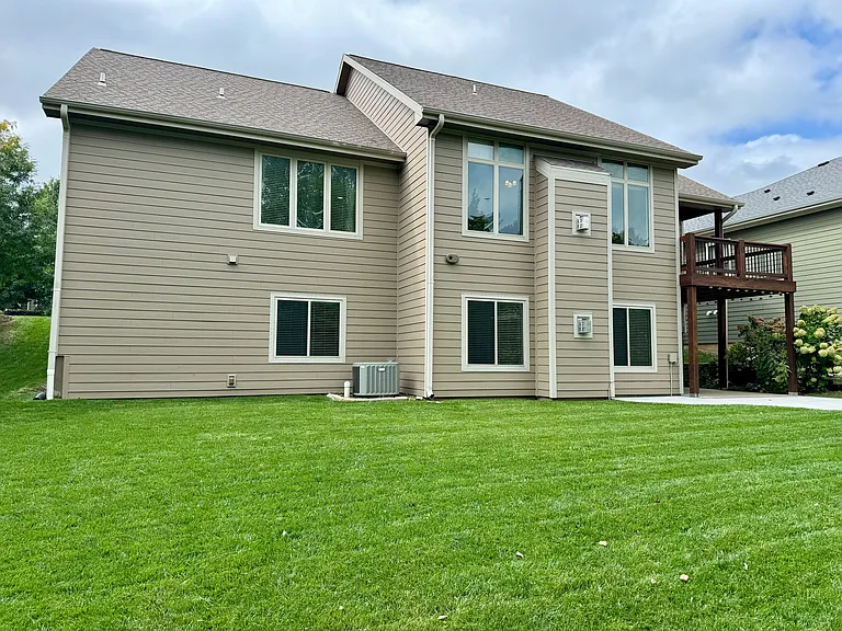 916 Diamondhead Dr — Photo 20