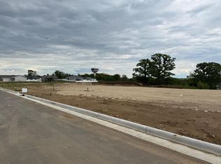 1168 Red Hawk Dr #61, Milton, WI 53563