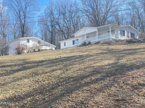 349 Baywood Dr, Piney Flats, TN 37686