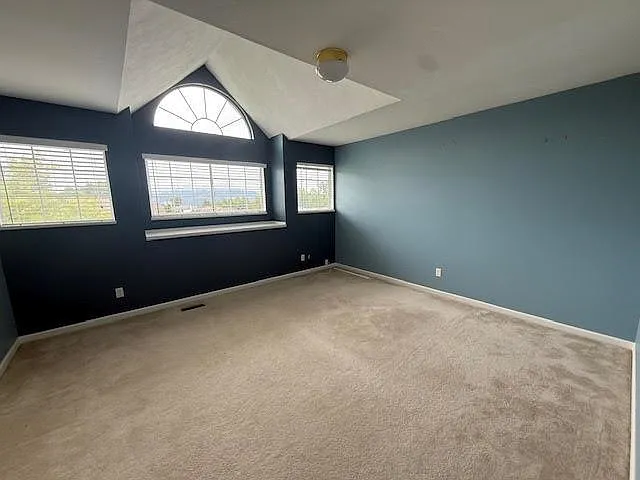2 Christina Pl — Photo 18