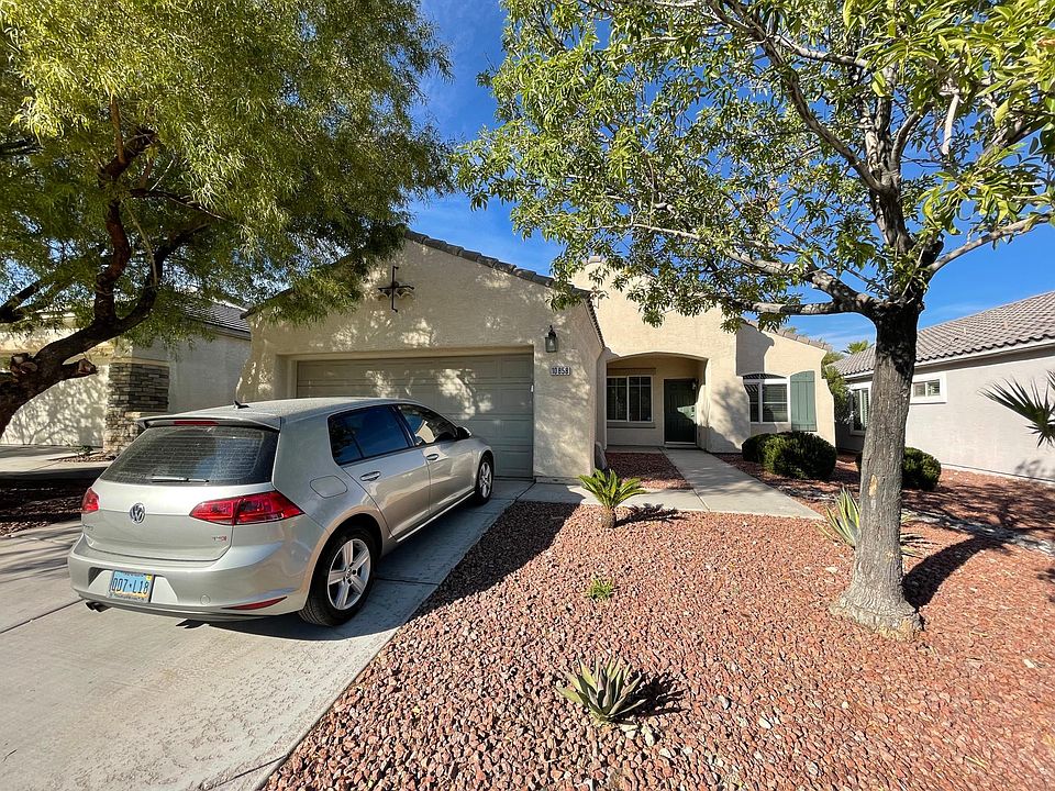 1st image of 10858 Milbank Ave