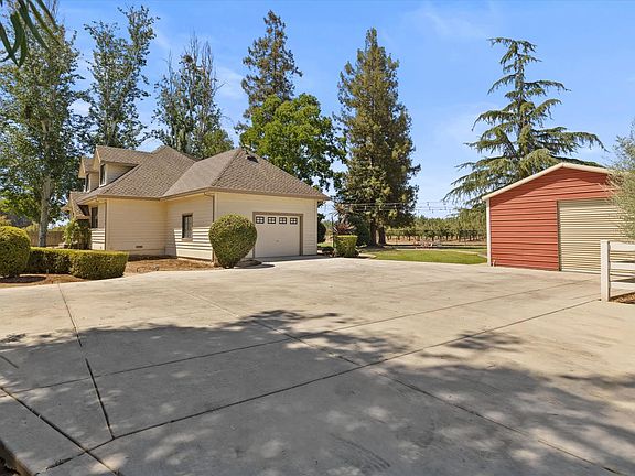 5th image of 9461 Garden Hwy