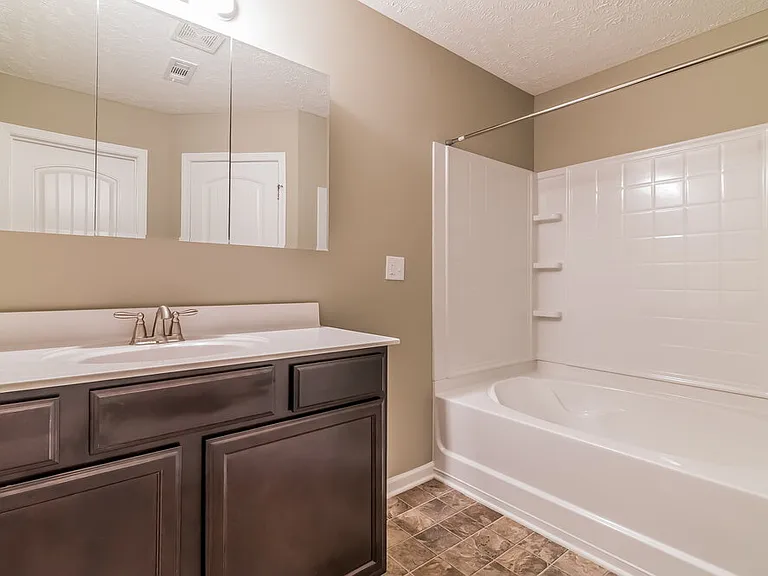 1032 Tammy Sue Ln — Photo 7