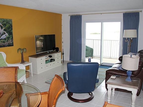 5th image of 464 N Paula Dr APT 315