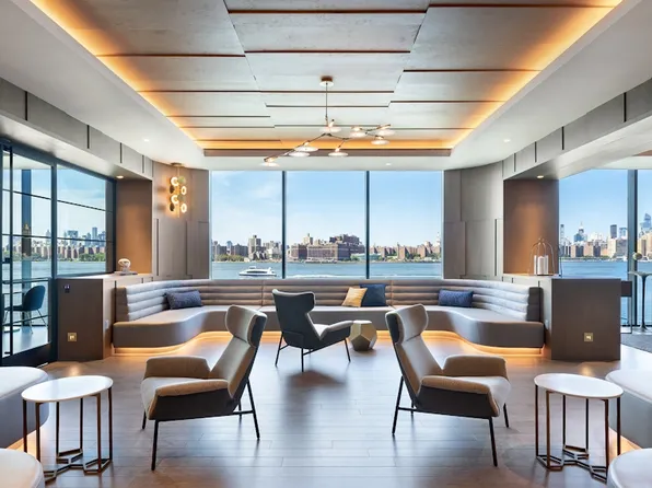 60 Wharf Dr image 18 of 41