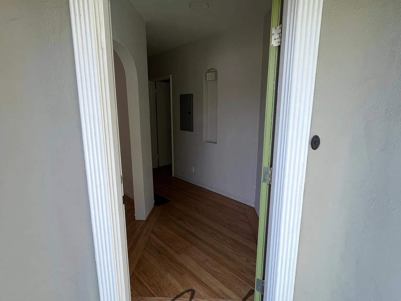 3 bed, 1271 sqft, $4,500 — Photo 3