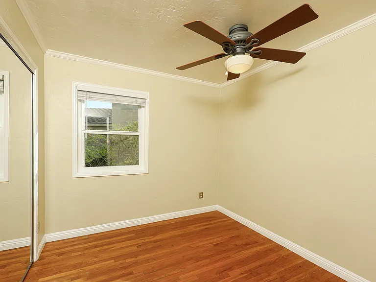 7574 Seneca Pl — Photo 12