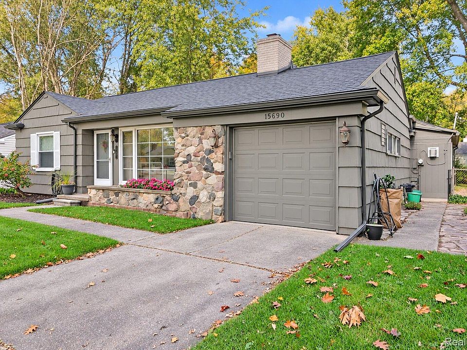 15690 Birwood Ave, photo 24