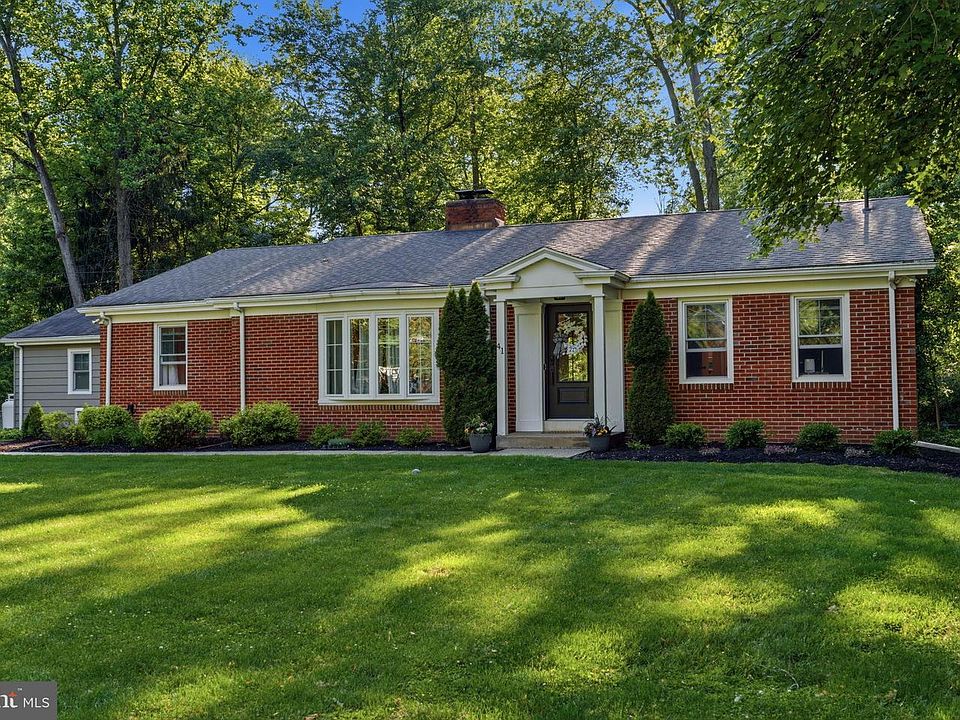 1st image of 41 S Homestead Dr