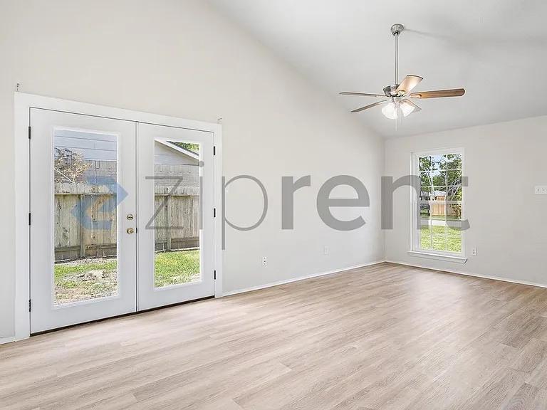 24010 Four Sixes Ln — Photo 7