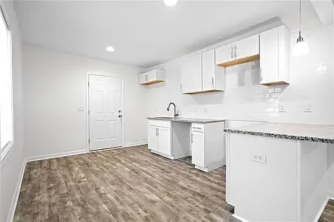 1311 Campbellton Rd SW — Photo 3