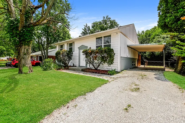 8703 Montery Rd — Photo 12