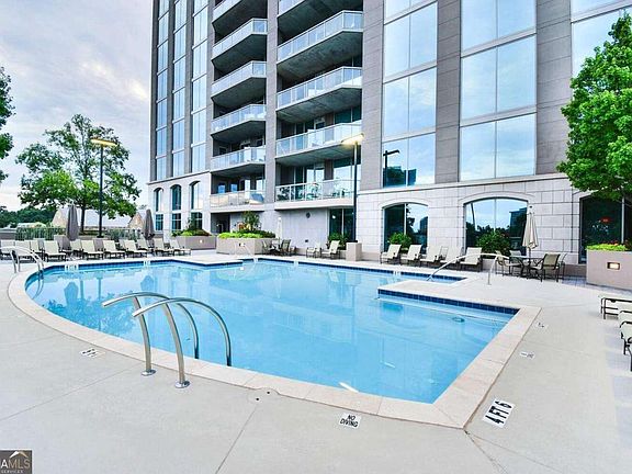2nd image of 2795 Peachtree Rd NE Unit 1509