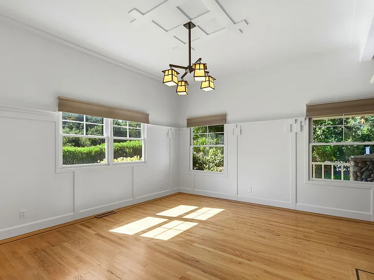 16073 Shannon Rd — Photo 14