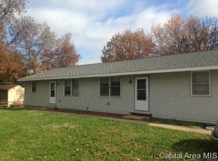 25 Powell, Riverton, IL 62561